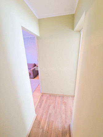 Ir lifts, logi vērsti mājas abās pusēs, centrālā apkure, sanitārais mezgls atsevišķs, Rīga - foto 8