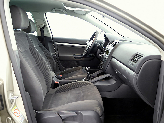 Volkswagen Golf Variant Comfortline 1.4 90kW Таллин - изображение 6
