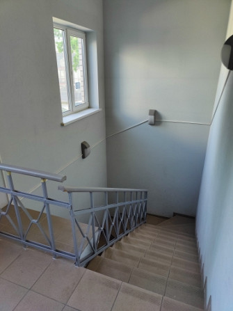 Офисное помещение в Торнякалнсе.  2 комнаты (70+24м2) плюс 2 небольшие (3+3м2) кладовые; Рига - изображение 3
