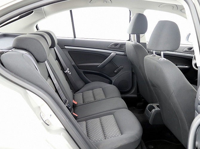 Skoda Octavia Comfortline Facelift 1.2 77kW Tallina - foto 7