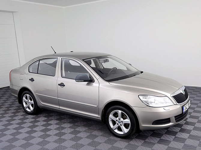 Skoda Octavia Comfortline Facelift 1.2 77kW Tallina - foto 1