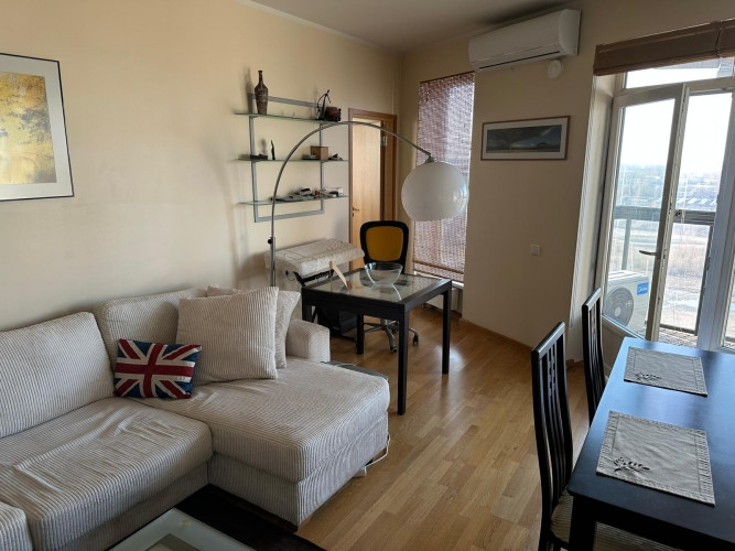 Dzīvoklis ar saunu Skanstes virsotnēs 17.stāvā.  Studio tipa dzīvoklis, kur viesistaba Rīga - foto 6