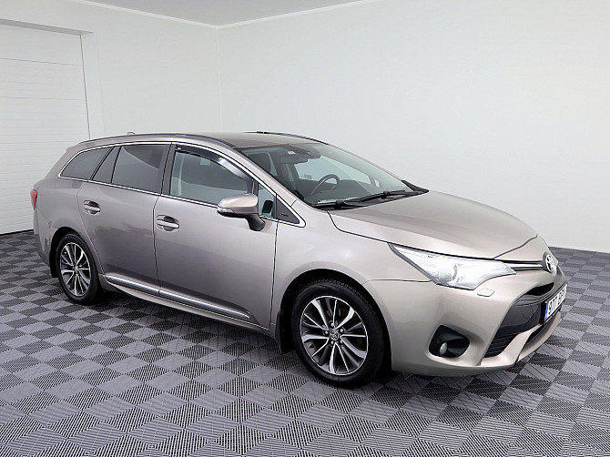 Toyota Avensis Linea Sol LPG ATM 1.8 108kW Tallina - foto 1