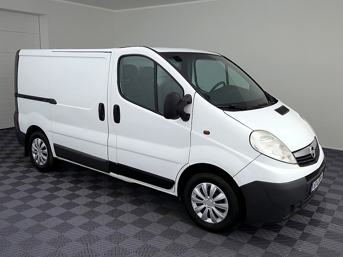 Opel Vivaro Van Facelift 2.0 CDTi 66kW Таллин - изображение 1