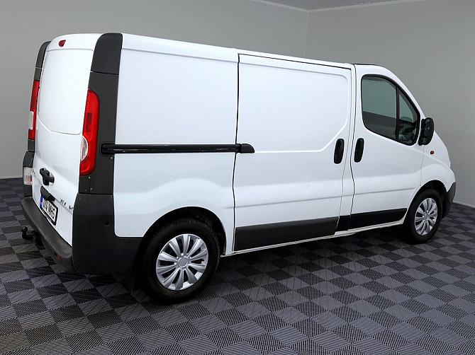Opel Vivaro Van Facelift 2.0 CDTi 66kW Таллин - изображение 3