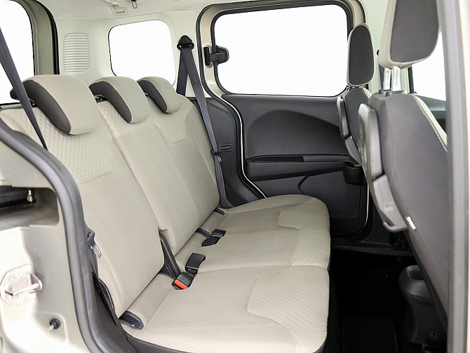 Ford Tourneo Courier Comfort 1.6 TDCi 70kW Таллин - изображение 7
