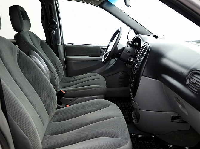 Chrysler Grand Voyager Facelift ATM 2.8 CRD 110kW Tallina - foto 6