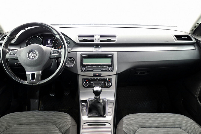 Volkswagen Passat Variant Comfortline 1.4 110kW Таллин - изображение 5