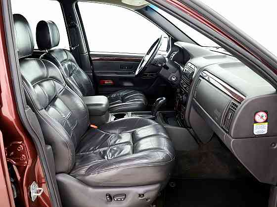 Jeep Grand Cherokee Limited 3.1 CRD 103kW Tallina