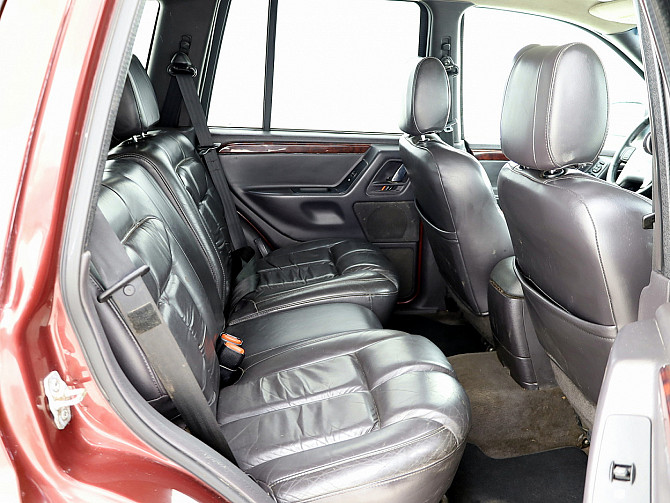 Jeep Grand Cherokee Limited 3.1 CRD 103kW Tallina - foto 7
