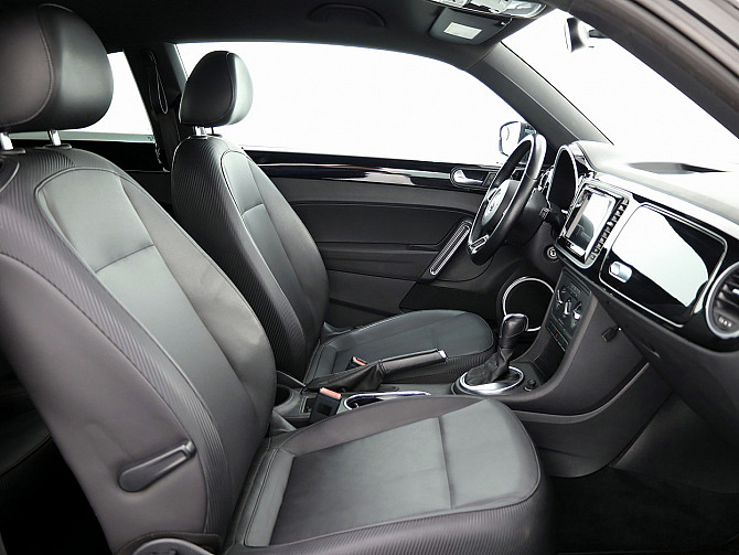 Volkswagen Beetle Highline ATM 2.5 125kW Tallina - foto 6
