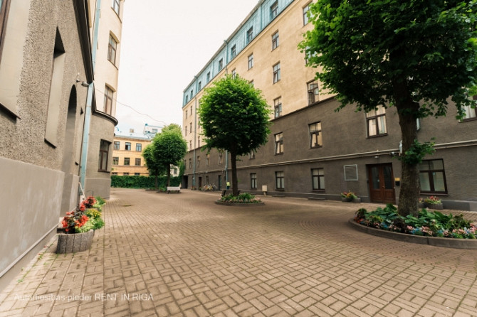 Izīrē studio tipa dzīvokli Rīgas klusājā centrā.  Mājīgs un funkcionāls studio tipa dzīvoklis ar kop Рига - изображение 11