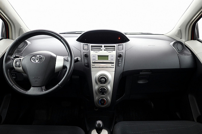 Toyota Yaris Linea Sol ATM 1.4 D-4D 66kW Tallina - foto 5