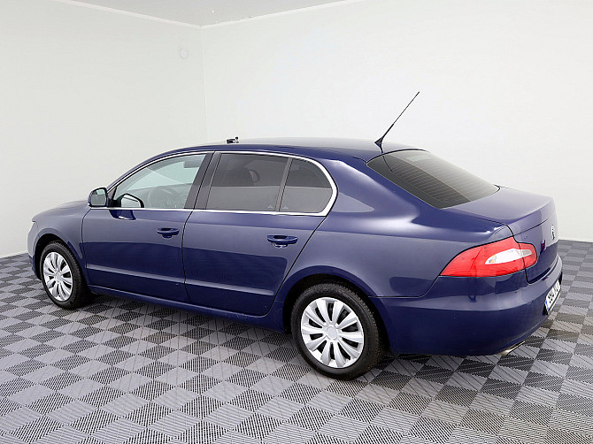 Skoda Superb Comfortline 1.8 118kW Таллин - изображение 4