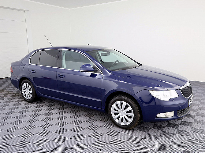 Skoda Superb Comfortline 1.8 118kW Таллин - изображение 1