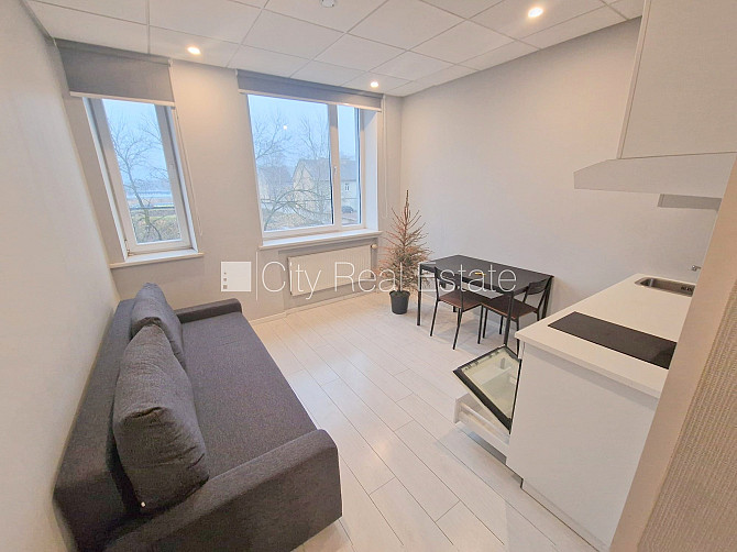 Fasādes māja, renovēta māja, apsaimniekošanas maksa mēnesī 70 EUR, ieeja no ielas, ir lifts, Rīga - foto 7
