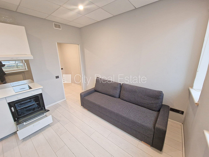 Fasādes māja, renovēta māja, apsaimniekošanas maksa mēnesī 70 EUR, ieeja no ielas, ir lifts, Rīga - foto 8