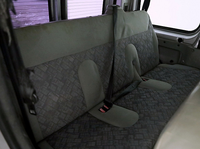 Opel Vivaro Passenger 1.9 CDTi 74kW Tallina - foto 8