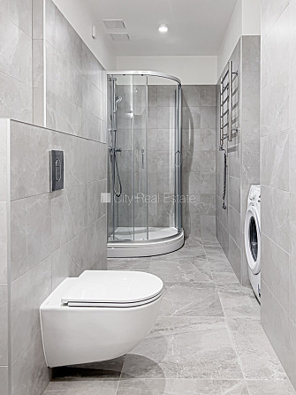Pagalma ēka, renovēta māja, apsaimniekošanas maksa mēnesī 126,94 EUR, slēgts pagalms, Rīga - foto 15