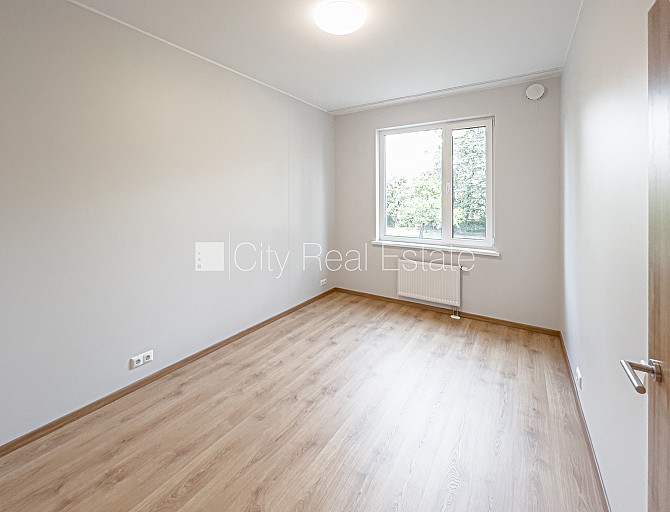 Pagalma ēka, renovēta māja, apsaimniekošanas maksa mēnesī 126,94 EUR, slēgts pagalms, Rīga - foto 5
