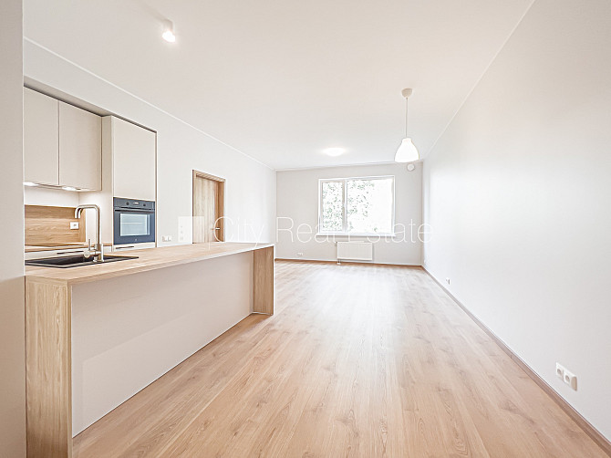 Pagalma ēka, renovēta māja, apsaimniekošanas maksa mēnesī 126,94 EUR, slēgts pagalms, Rīga - foto 1