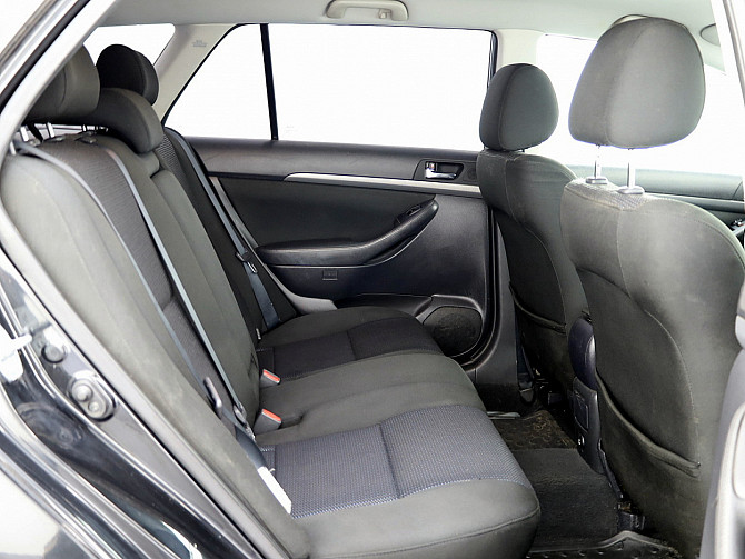 Toyota Avensis Linea Sol Facelift ATM 2.0 108kW Tallina - foto 7
