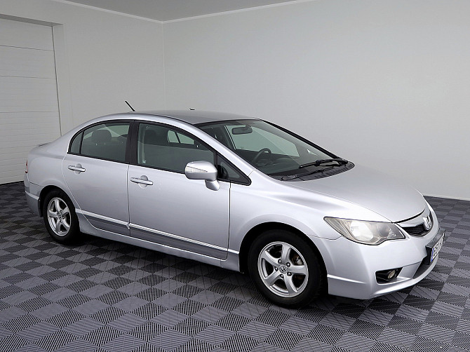 Honda Civic Hybrid LPG ATM 1.3 70kW Таллин - изображение 1