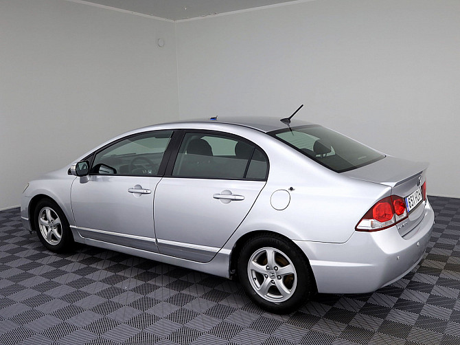 Honda Civic Hybrid LPG ATM 1.3 70kW Таллин - изображение 4