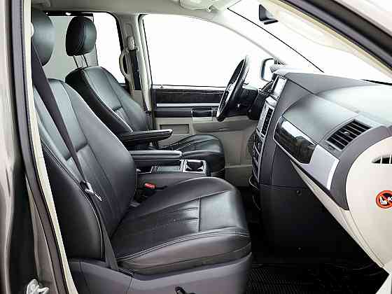 Chrysler Grand Voyager Limited ATM 2.8 CRD 120kW Таллин