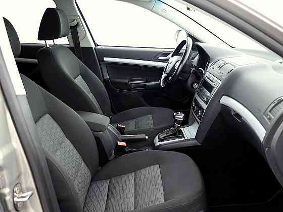 Skoda Octavia Comfortline Facelift ATM 1.2 77kW Tallina