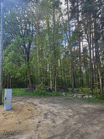 Pārdod regulāras formas apbūves gabalu privātmājas būvniecībai.
Zemes gabals atrodas ielas Rīga - foto 6