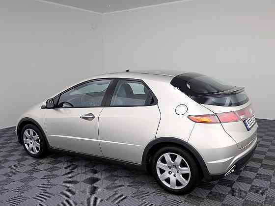 Honda Civic Elegance 1.8 103kW Tallina