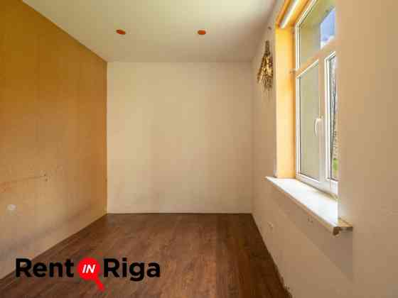 Продаётся компактная однокомнатная квартира в Риге, районе Засулаукс. Rīga