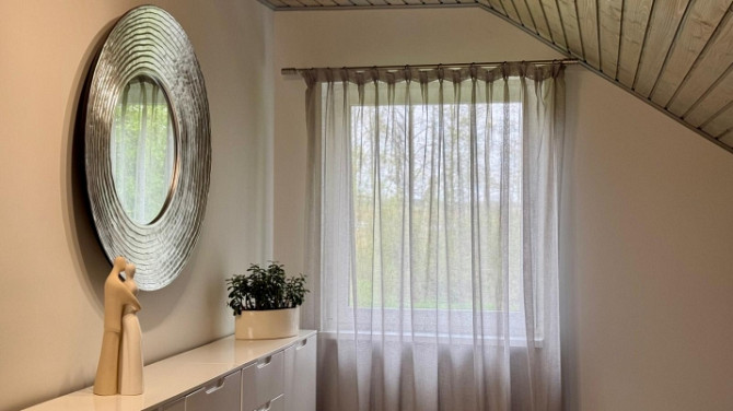 Piedāvājumā  kvalitatīvi būvēta māja pie Babītes ezera pirmajā līnijā. Apvieno komfortu, Rīgas rajons - foto 6