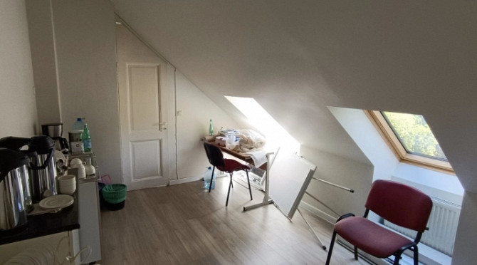 Piedāvājumā birojs pašā Rīgas centrā - Barona ielā 34!  + Svaigi renovēta ēka; + Logi Rīga - foto 7
