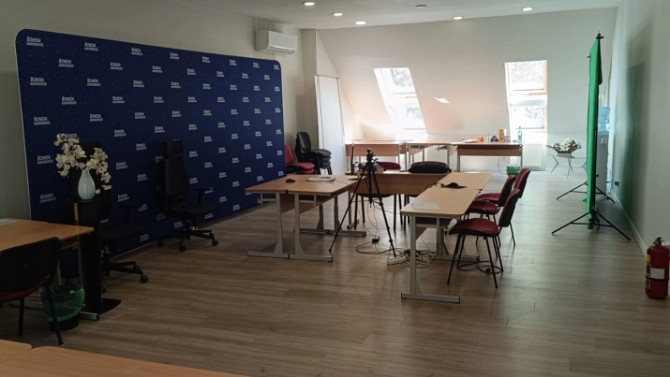 Piedāvājumā birojs pašā Rīgas centrā - Barona ielā 34!  + Svaigi renovēta ēka; + Logi Rīga - foto 4