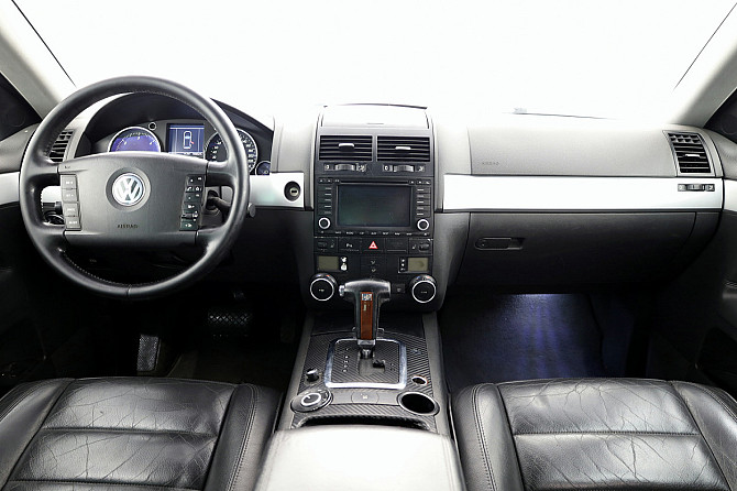 Volkswagen Touareg Highline ATM 2.5 TDI 128kW Tallina - foto 5