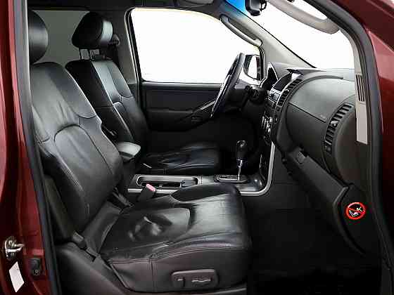 Nissan Pathfinder Luxury ATM 2.5 dCi 128kW Tallina