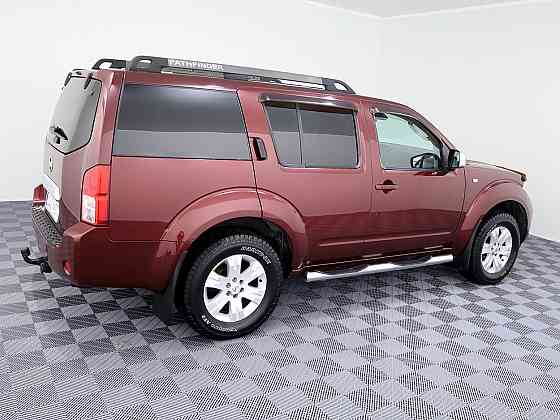 Nissan Pathfinder Luxury ATM 2.5 dCi 128kW Tallina