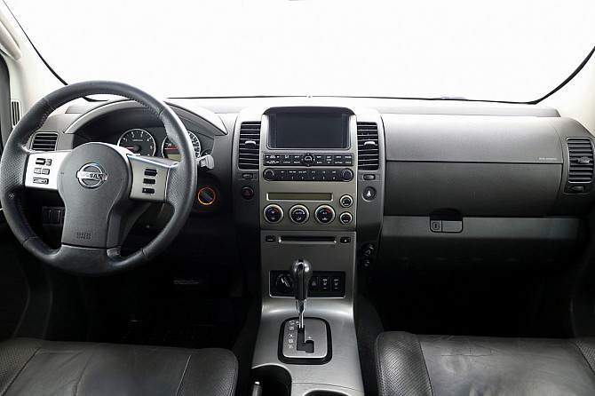 Nissan Pathfinder Luxury ATM 2.5 dCi 128kW Tallina - foto 5