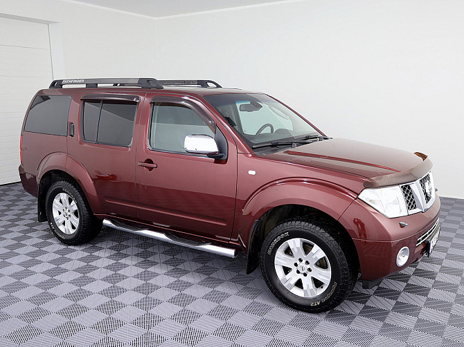 Nissan Pathfinder Luxury ATM 2.5 dCi 128kW Tallina - foto 1