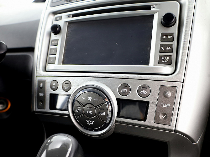 Toyota Verso Linea Sol ATM 1.8 108kW Таллин - изображение 8