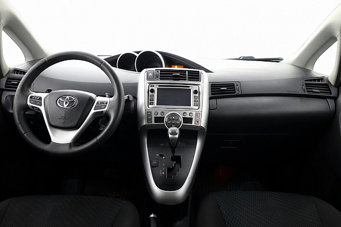 Toyota Verso Linea Sol ATM 1.8 108kW Таллин - изображение 5