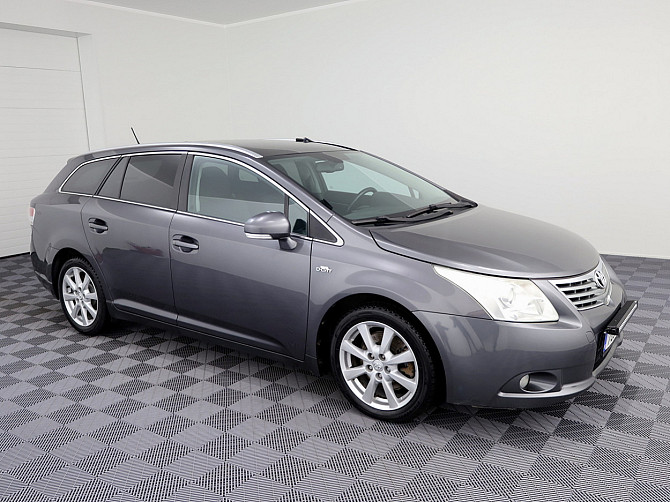 Toyota Avensis Linea Sol ATM 2.2 D-CAT 110kW Таллин - изображение 1