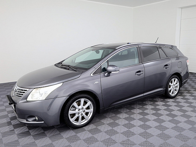 Toyota Avensis Linea Sol ATM 2.2 D-CAT 110kW Таллин - изображение 2