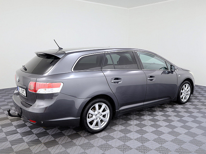 Toyota Avensis Linea Sol ATM 2.2 D-CAT 110kW Таллин - изображение 3