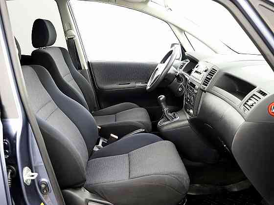 Toyota Corolla Verso Comfort 1.6 81kW Таллин