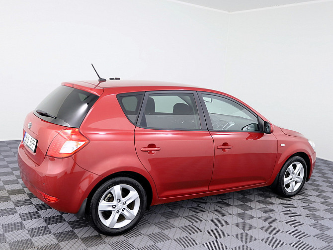 Kia Ceed Elegance Facelift ATM 1.6 CRDi 85kW Таллин - изображение 3
