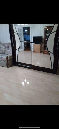 Drebju Skapis ar Spoguliem Rīga