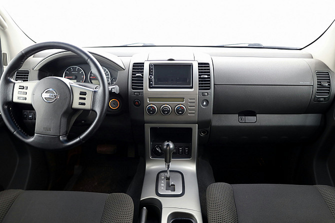 Nissan Pathfinder Comfort ATM 2.5 dCi 126kW Таллин - изображение 5